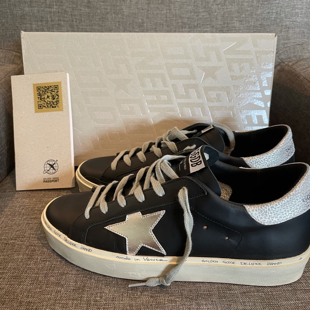 HI STAR Golden Goose